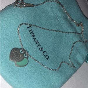 RETURN TO TIFFANY® MINI DOUBLE HEART TAG PENDANT